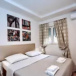 Centrooms Kovac1 Vendégház Zára