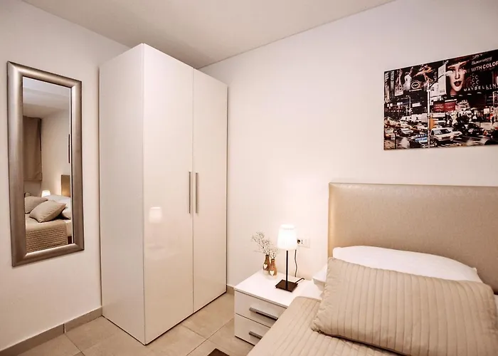 Centrooms Kovac1 3* Задар