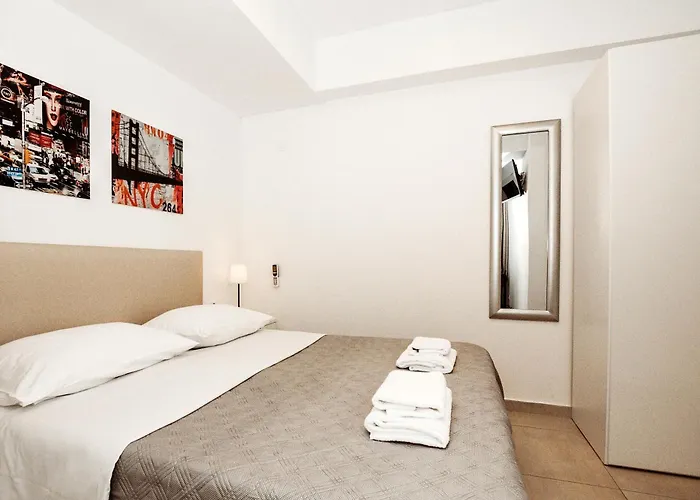 Гостьовий будинок Centrooms Kovac1 3*